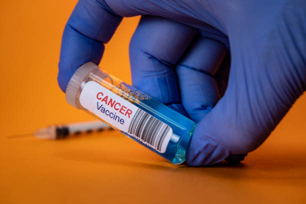 Vắc xin điều trị ung thư sắp ra mắt
